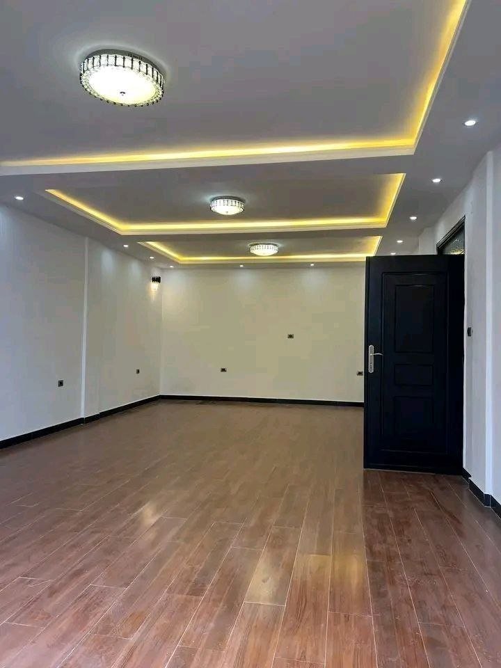 Luxury residential house for sale in Ayat Area, located inside a compound. thumbnail 4