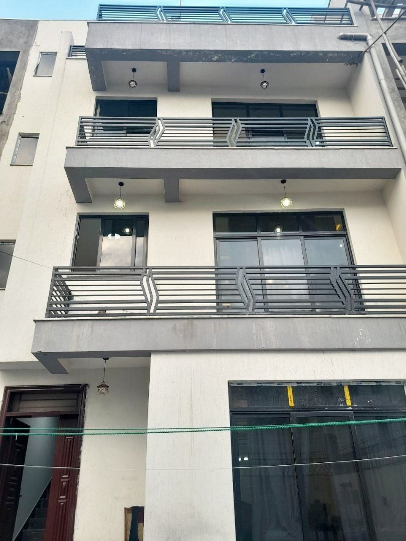Modern G+3 residential house for urgent sale in Ayat Area. thumbnail 3
