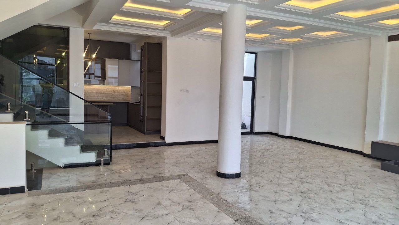 Modern G+3 house for sale in Summit Area. thumbnail 2