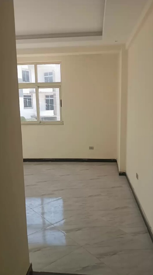 Modern apartment for rent on the 1st floor in Ayat Gift Area.