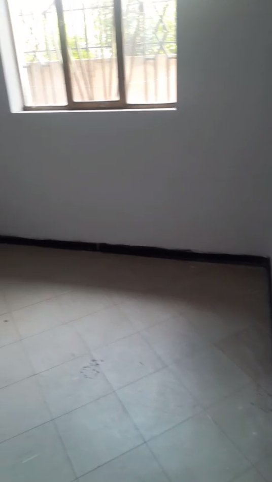Studio for rent in Goro.