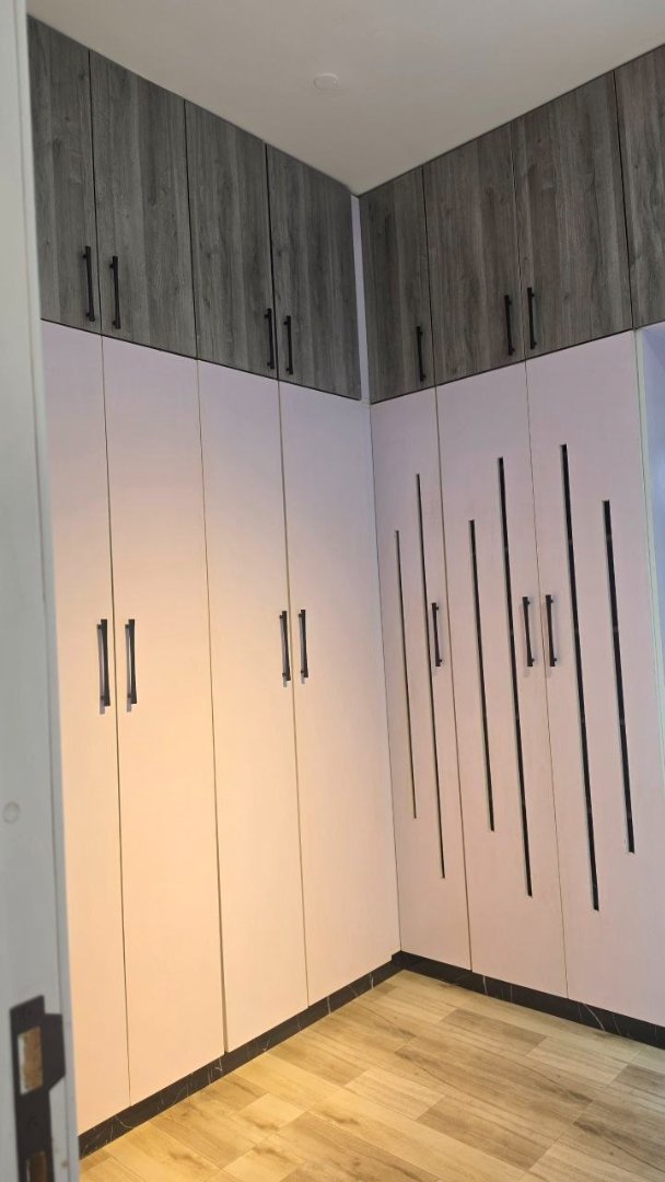 Luxury G+2 House for Sale in 22 thumbnail 7