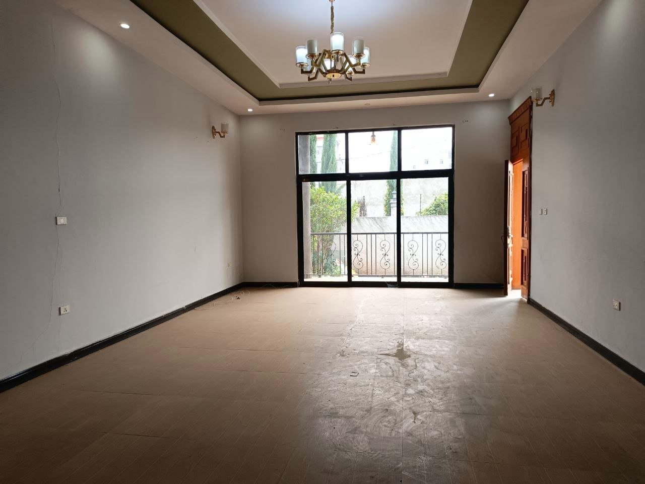 Modern Villa for Sale (Bank Loan Included) thumbnail 4
