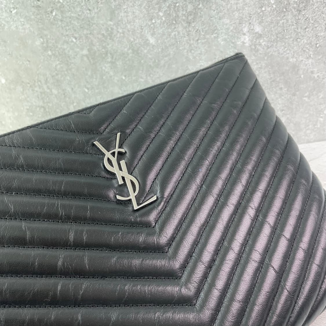 생로랑 생로랑 YSL 모노그램 쉐브론 클러치 블랙 은장 A급 7