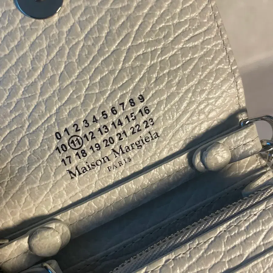 메종 마르지엘라 메종 마르지엘라 미니 체인백 화이트 쇼핑백 포함 7