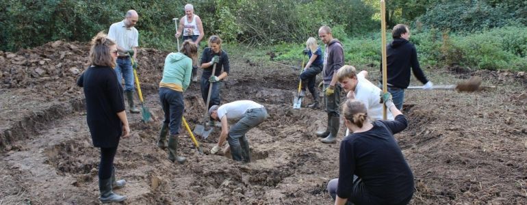 La Voix du Nord "Rousies - Ils ont creusé une nouvelle mare pour accueillir les batraciens"