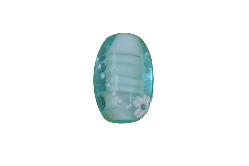 Perle en verre d'artisan - ovale fleur - bleu transparent - blanc