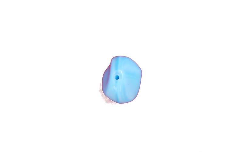 Perle en verre asymétrique - bleu clair x 4