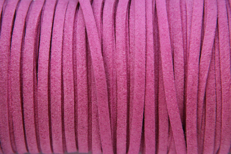 Cordon en daim - 1,4 mm / 3 mm - rose - par 1 mètre