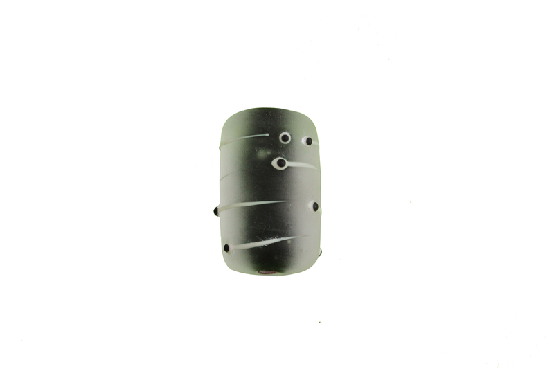 Perle en verre d'artisan - tonneau - centre noir - blanc translucide