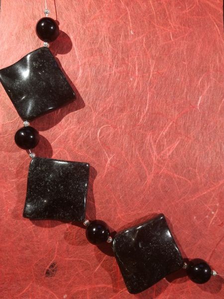 Collier en pierre naturelle mélange d'obsidiennes et onyx