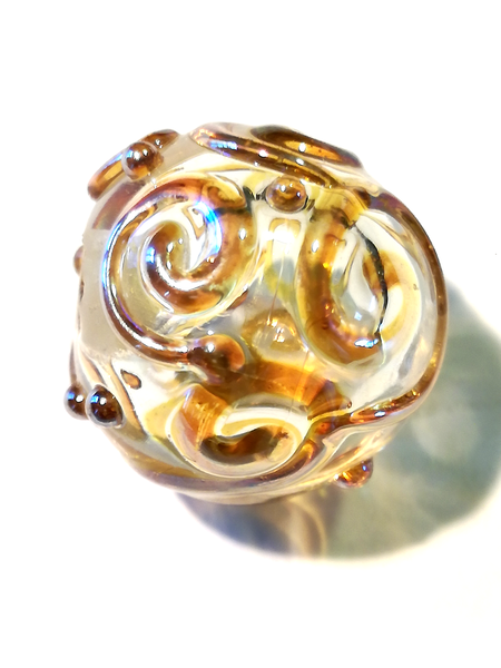 "Perle ronde en verre "golden magic" gothique"