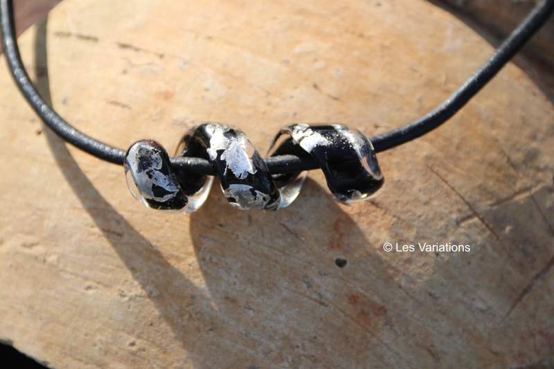 Collier de verre les spirales