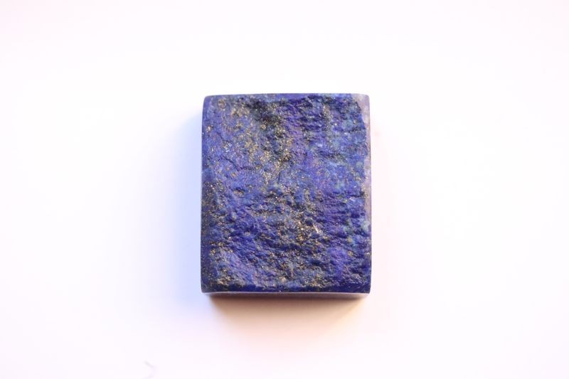 Lapis Lazuli -pierre naturelle semi-précieuse