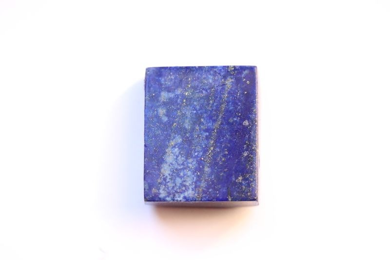 Lapis Lazuli -pierre naturelle semi-précieuse