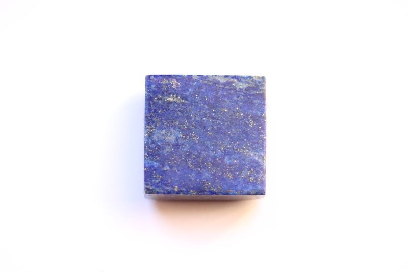 Lapis Lazuli -pierre naturelle semi-précieuse