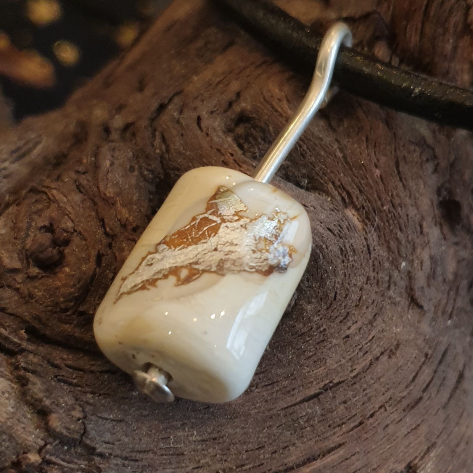 Pendentif collection orientale - la feuille d'or