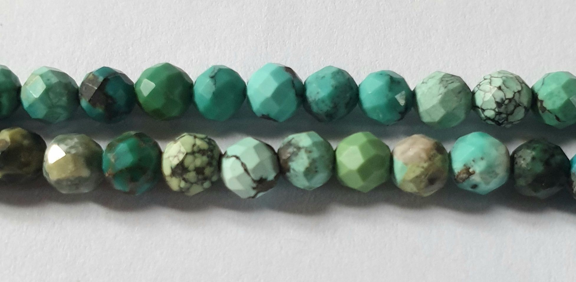 Perle en pierre naturelle - Turquoise - 3 mm - par fil