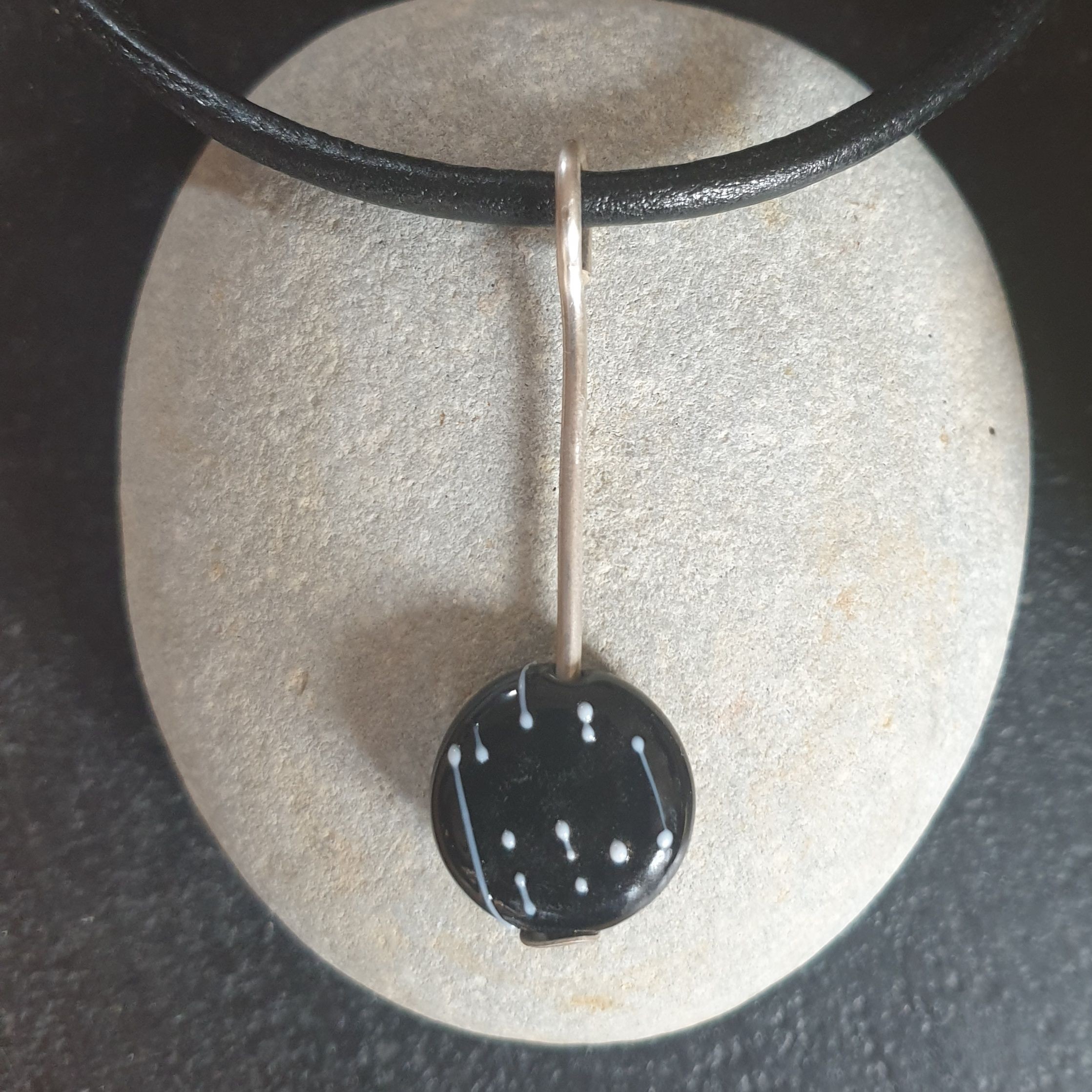 Pendentif collection orientale binaire