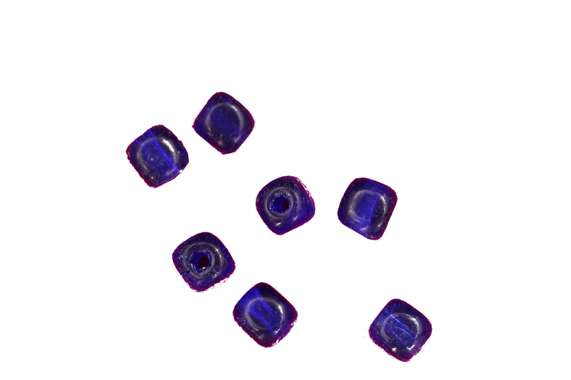 Perle en verre - carrée - bleu foncé x 20