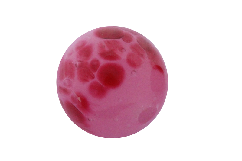 Perle en verre d'artisan -ronde - rose transparente à pois rose foncé