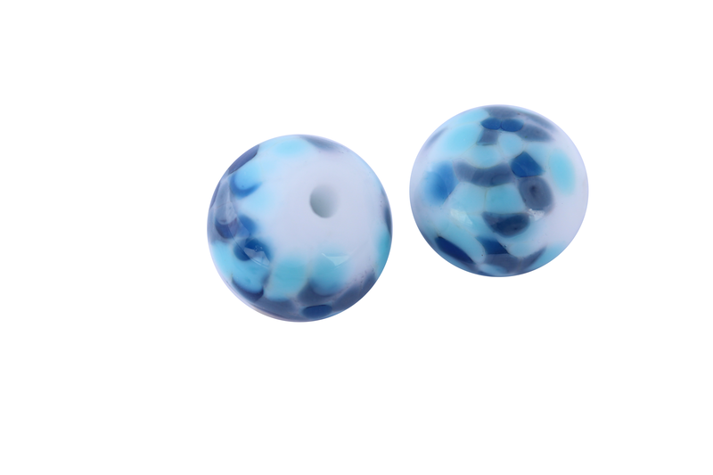 Perle en verre d'artisan -ronde - blanche différents pois bleu