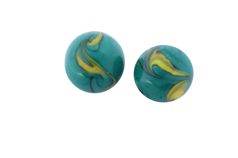 Perle en verre d'artisan -ronde - vert nuage jaune