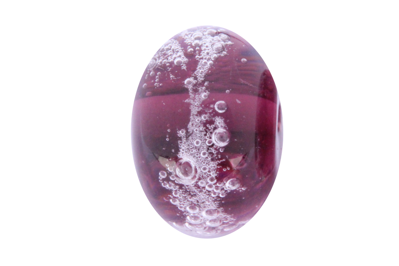 Perle en verre d'artisan -ronde - mauve - bulles d'air