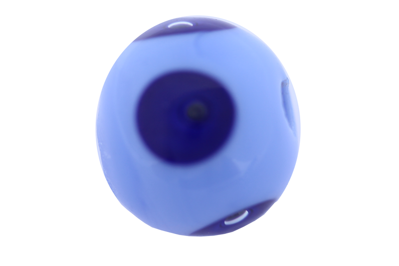 Perle en verre d'artisan -ronde - bleu clair - pois bleu foncé - bulle d'aire