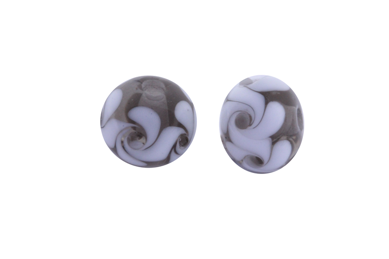 Perle en verre d'artisan - ronde - set de 4 perles - transparent / blanc