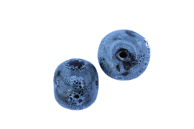 Perle en céramique - ronde - gris - tacheté noir