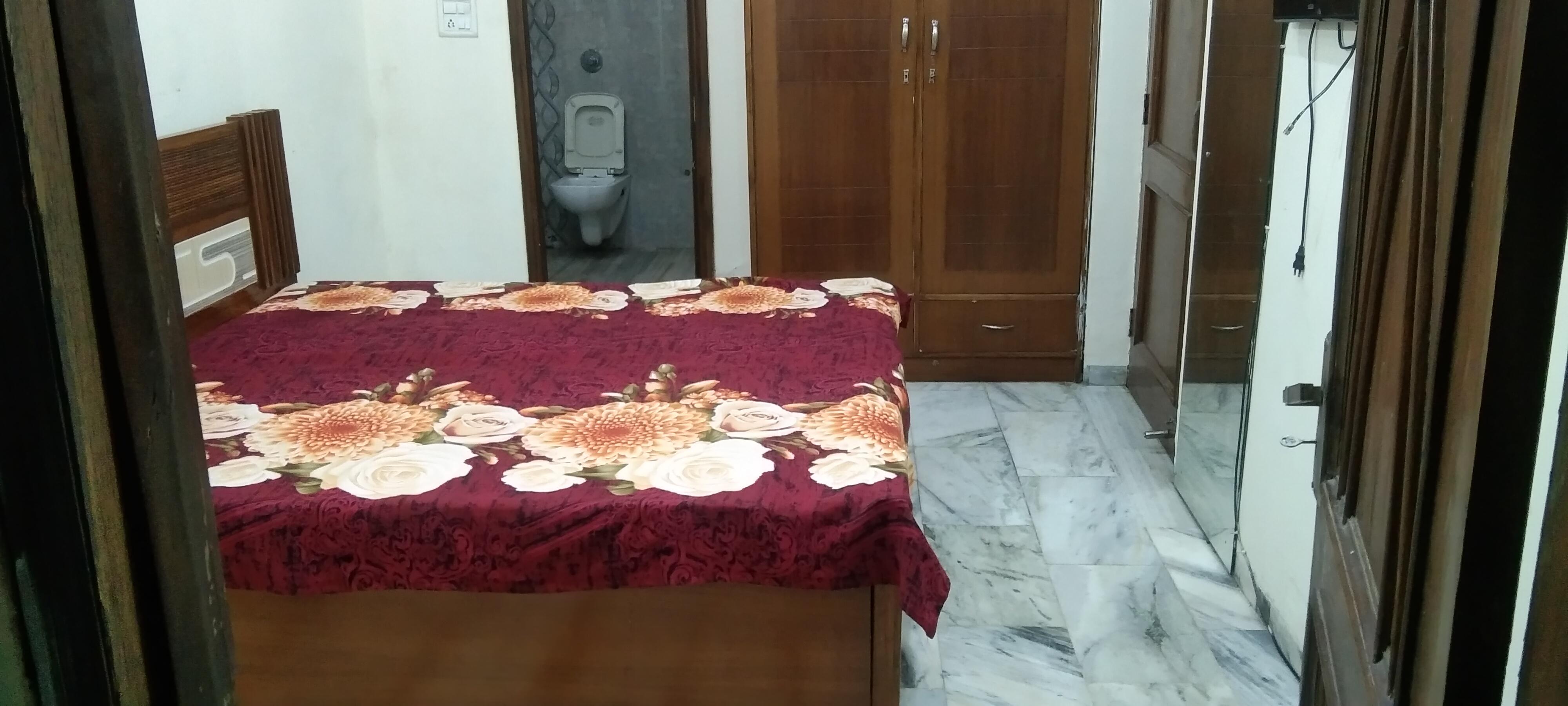 1 Room with Kitchen Fully Furnished House