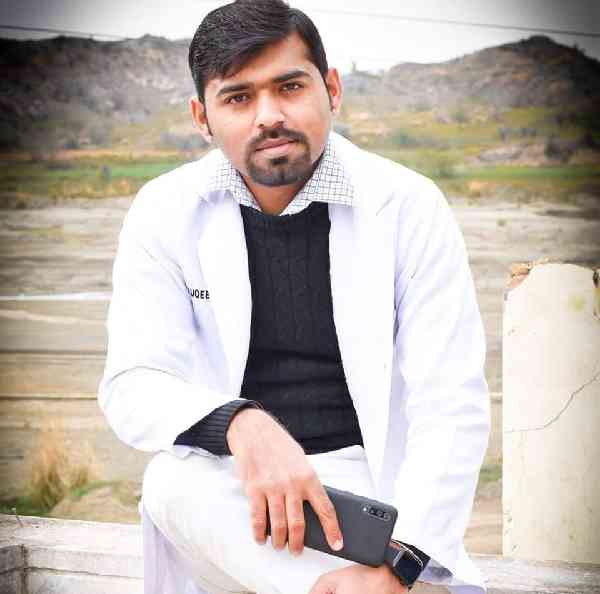 Dr. Tauqeer Ahmed Nasir