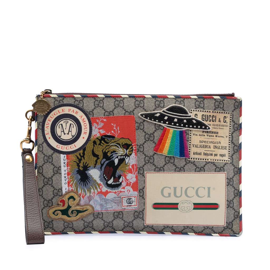 Gucci GG Supreme Courrier Clutch