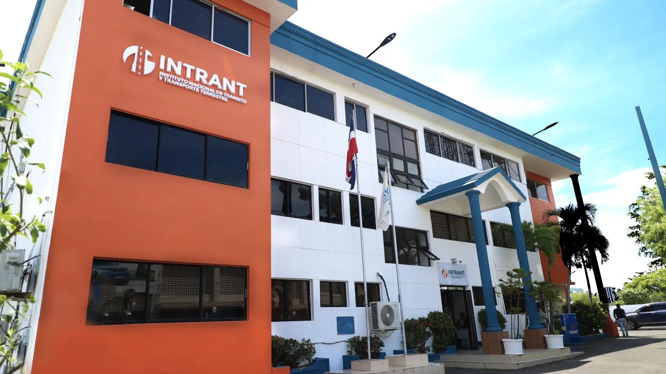 Intrant desmiente "nueva" medida: Reducción de vigencia en licencias para mayores rige desde 2019