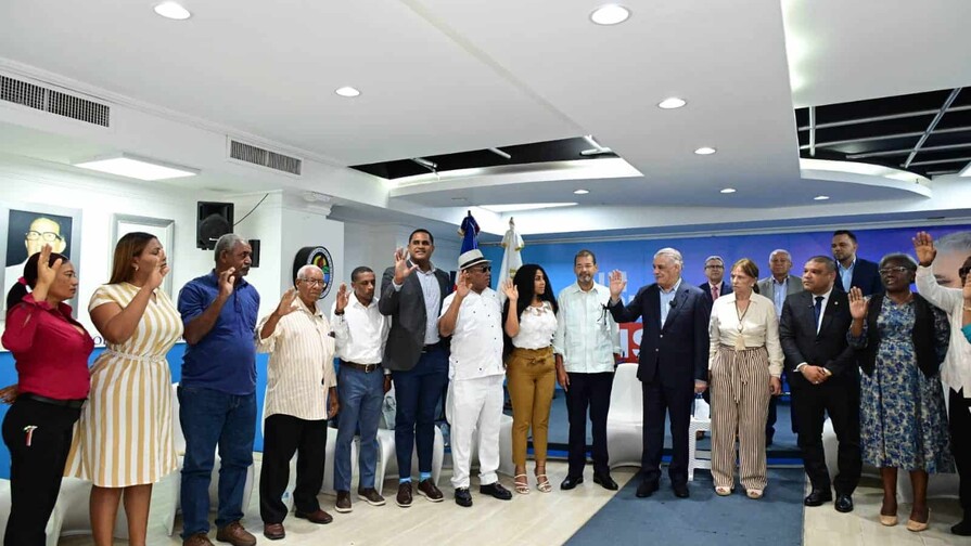 Miguel Vargas: "La incapacidad del Gobierno ha superado el daño de su propia corrupción"