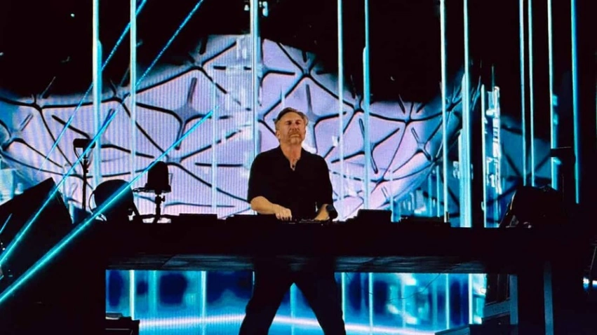 David Guetta hipnotiza al Quisqueya: Un "Monolito" de luces y nostalgia electrónica.