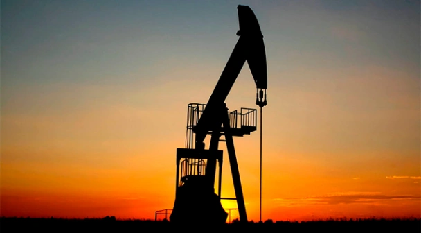 "Respiro Global": El petróleo Texas se desploma un 10 % tras la tregua de cinco días de Trump.