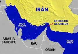 Irán condiciona el paso por Ormuz: Solo buques "no hostiles" podrán transitar el estrecho