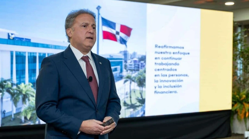 APAP supera el promedio del sistema financiero con un crecimiento de 14.9 % en su cartera de créditos al cierre de 2025.