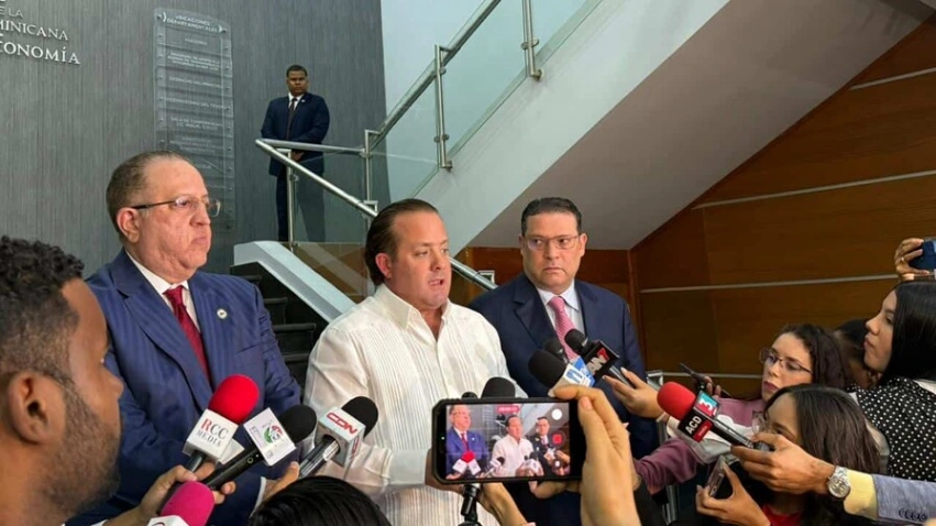 Paliza justifica alzas de hasta RD9.00ycifraenRD6,486 millones el auxilio estatal del último mes.