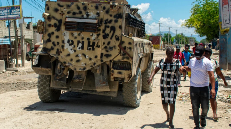 Guerra de bandas en Haití deja rastro de muerte y desplazados