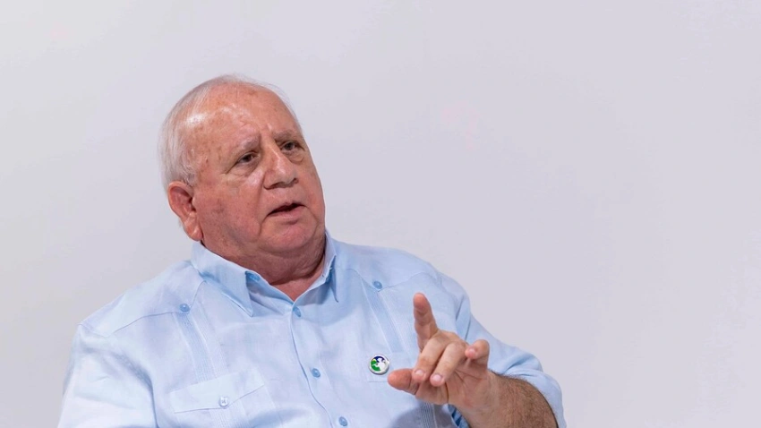 Dr. Fadul regulariza su consultorio tras fiscalización de la Digemaps por manejo de medicamentos