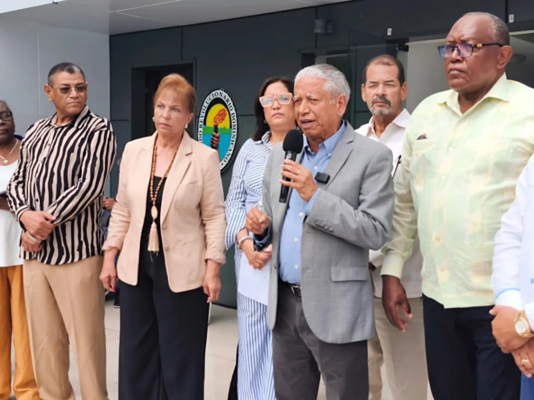 PRD reivindica su rol histórico en la Revolución de Abril y llama a proteger la institucionalidad