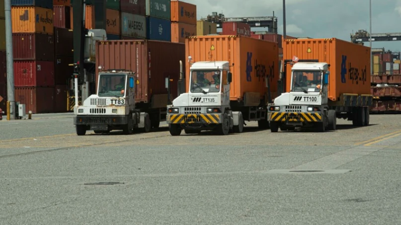 Navieras enfrentan alza del 85 % en combustibles por conflicto en el Golfo