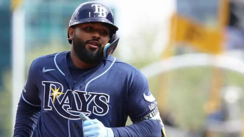 Junior Caminero castiga a los Gigantes con un cuadrangular de 432 pies