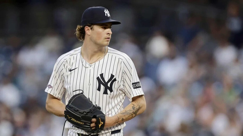 Cam Schlittler amordaza a los Mets en el inicio de la Serie del Subway y frena la mala racha de los Yanquis