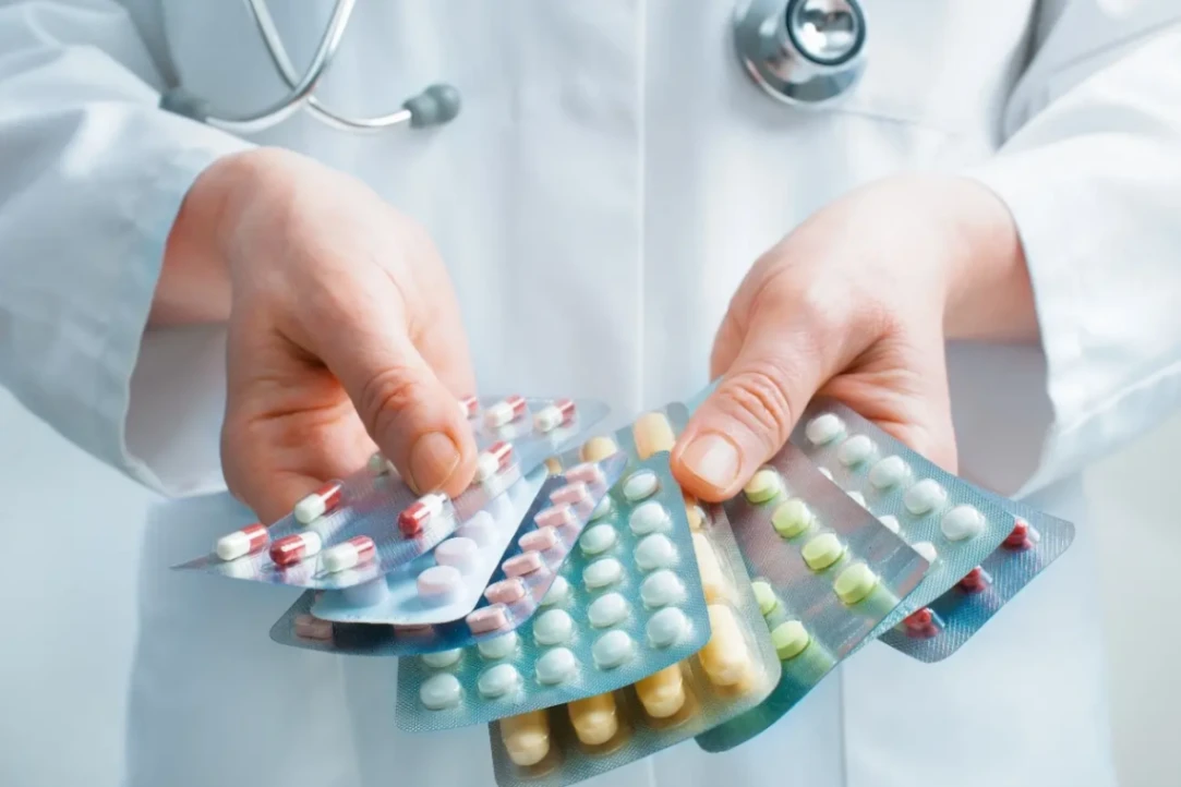 Reposicionamiento científico: Fármaco en fase final para el lupus demuestra capacidad de frenar el cáncer cerebral más agresivo