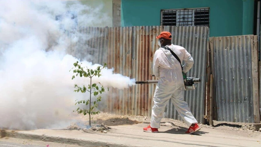 Alarma por leptospirosis tras las lluvias: 11 muertes ensombrecen la caída del dengue y la malaria en el país