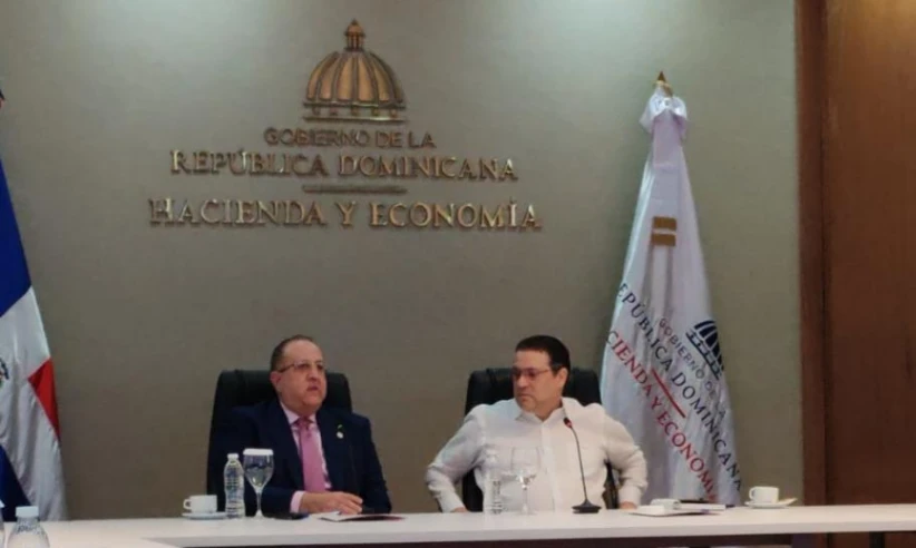 FENACERD y CONMIPYMES apoyan plan fiscal y meta oficial de formalizar 350,000 empresas